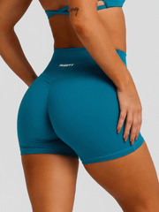 Base 4" Scrunch Shorts#colour_cove