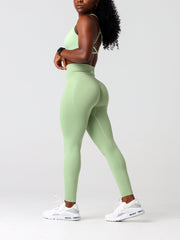 Shape Me Seamless Scrunch Leggings#colour_matcha