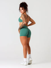 Base 4" Scrunch Shorts#colour_deep-jade