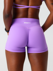 Base 4" Scrunch Shorts#colour_orchid